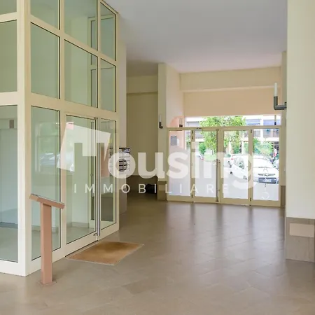 Apartman Topazio Apartment; Pratico, Moderno E Signorile!