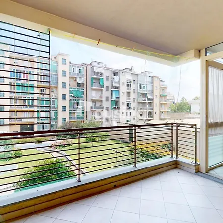 Topazio Apartment; Pratico, Moderno E Signorile! Turijn